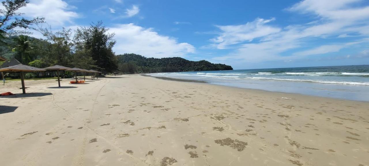 The Village Rua Beach Homestay Buitenkant foto